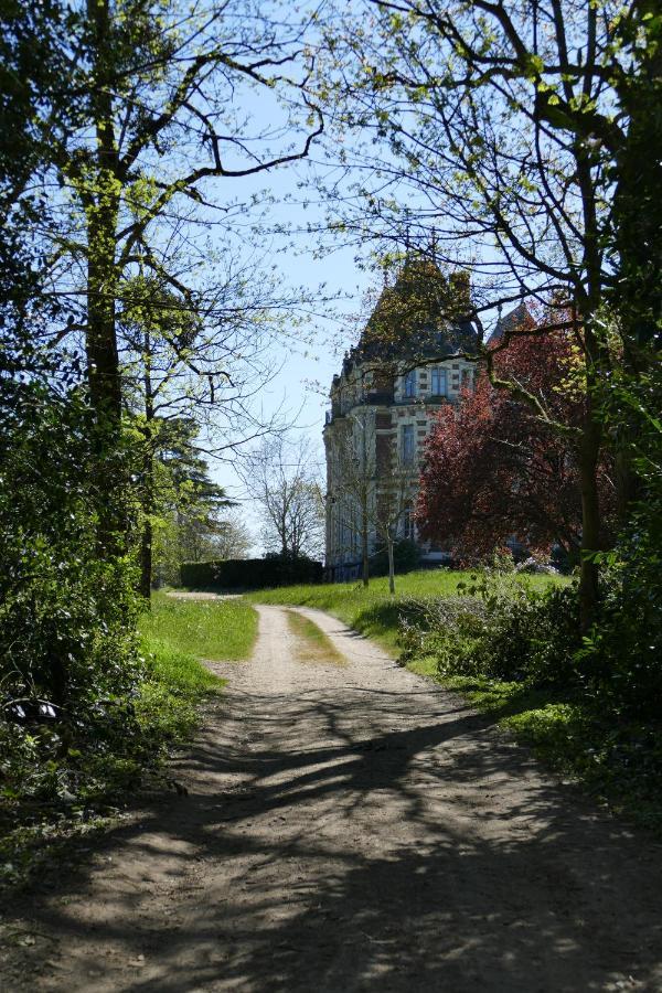 Chateau De La Jumelliere Villa Buitenkant foto